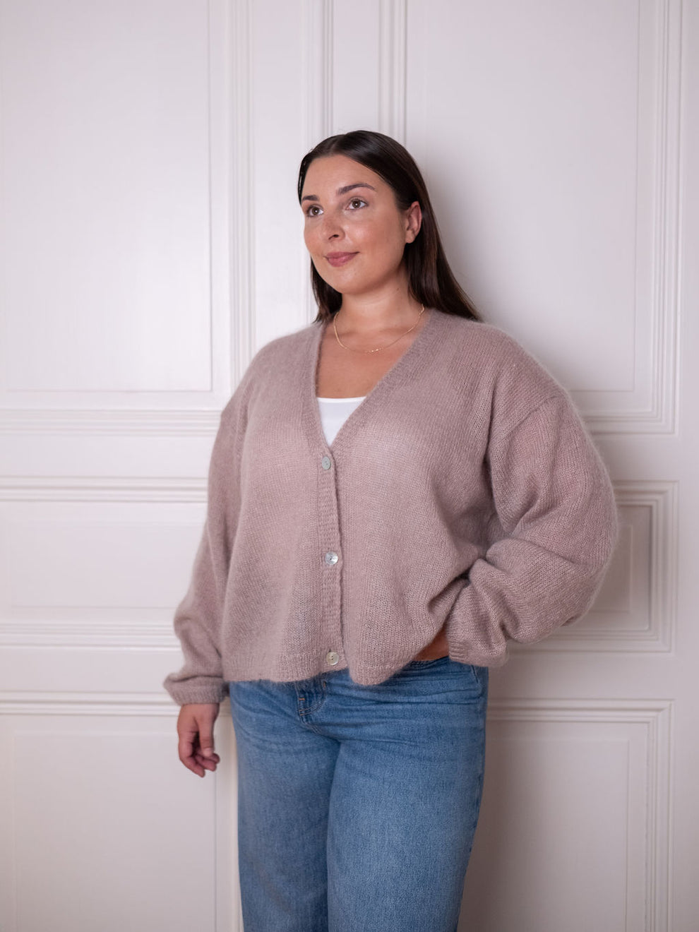 Cardigan V, Nutty Nudge