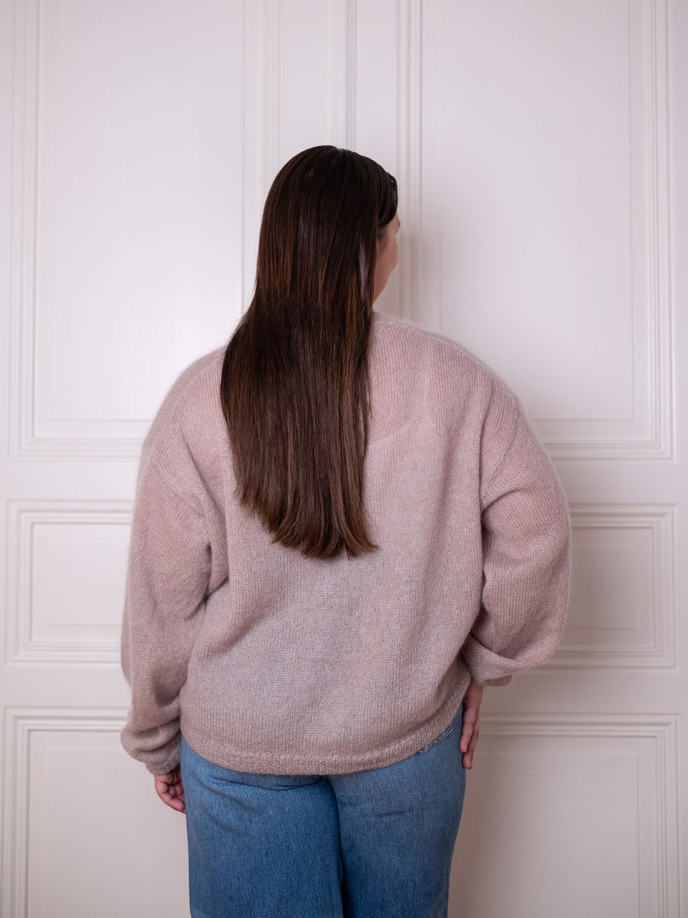 Cardigan V, Nutty Nudge