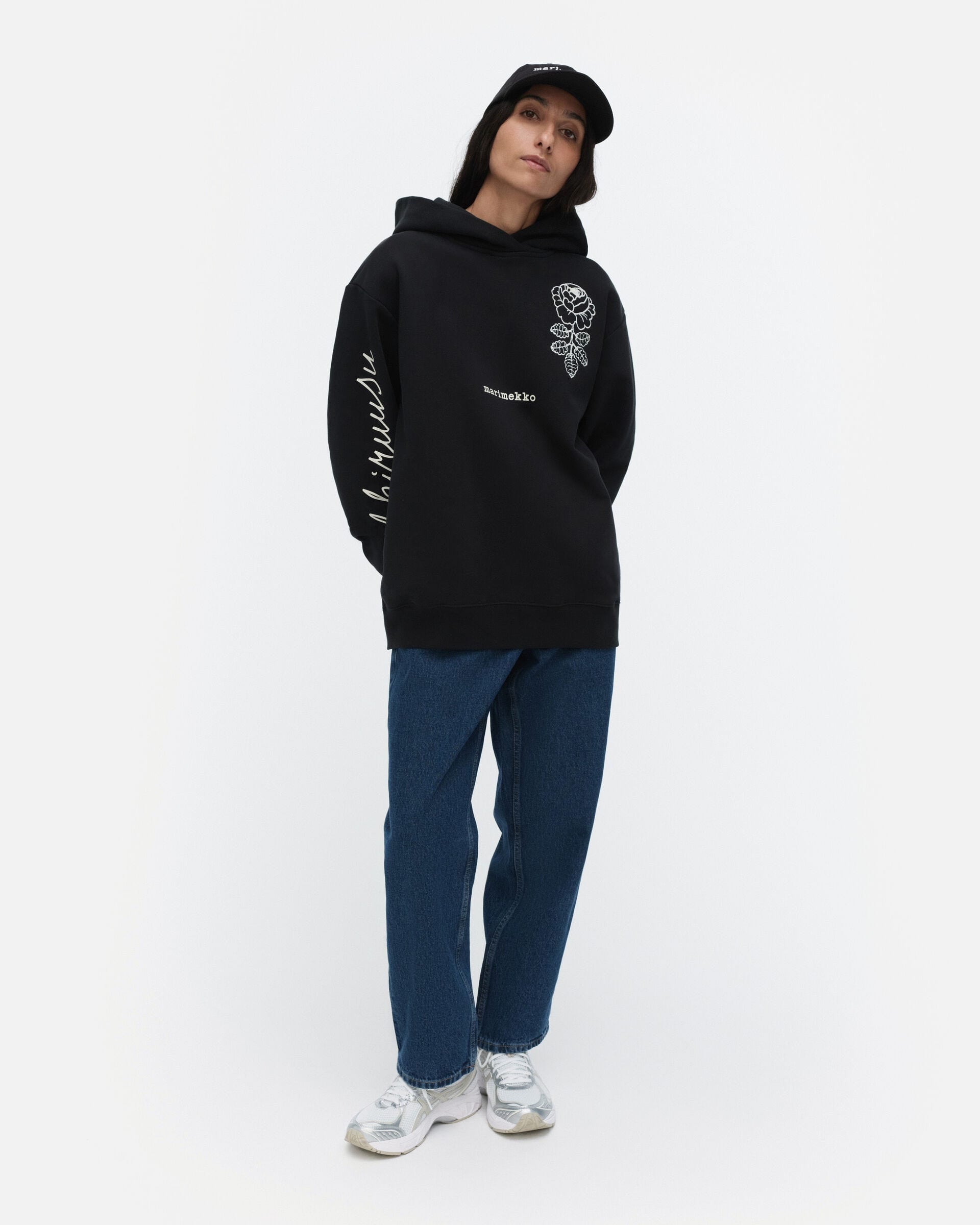 Peite Vihkiruusu Placement Kioski huppari