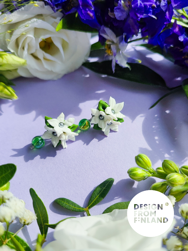 Metsätähti-nappikorvakorut