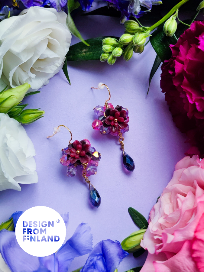 Villiruusu-korvakorut