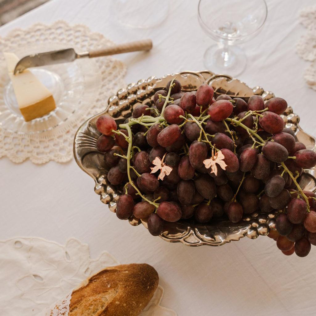 Take A Bow -korvakorut