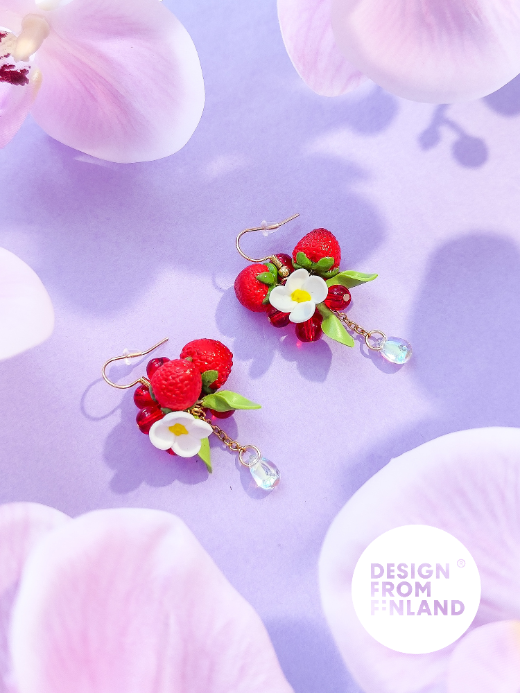 Metsämansikka-korvakorut - pieni terttu