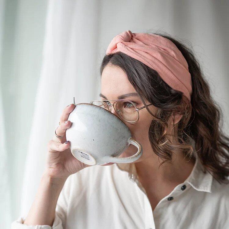 Moldable linen collar