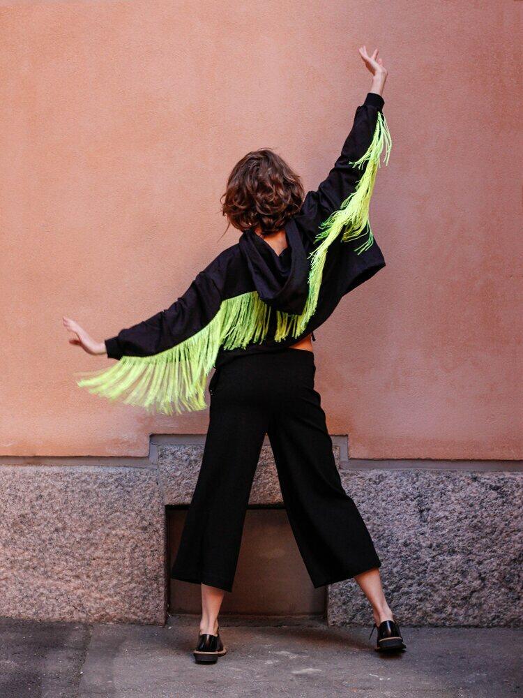 Yolandi Crop Hoodie, Black/Neon Fringe