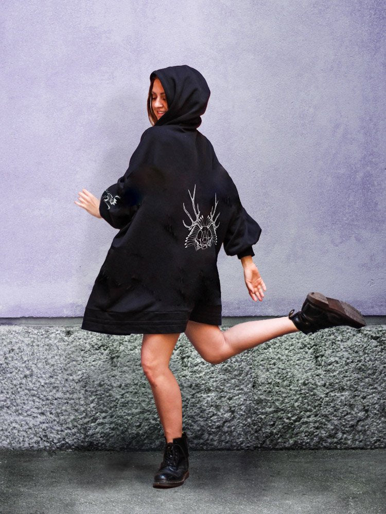 Mega Hoodie, Misogyny