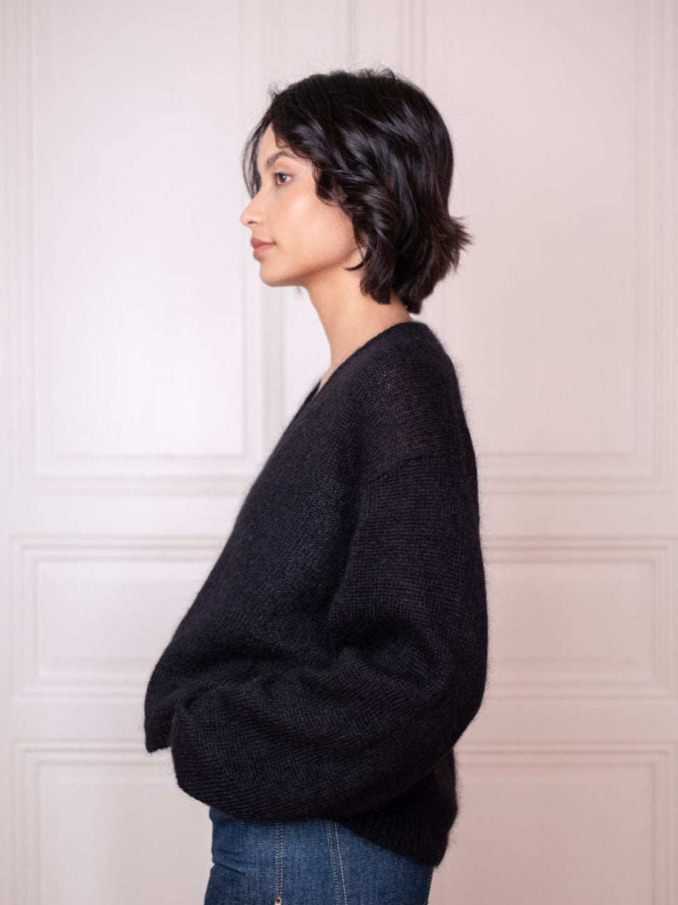 Cardigan V, Forever Friend