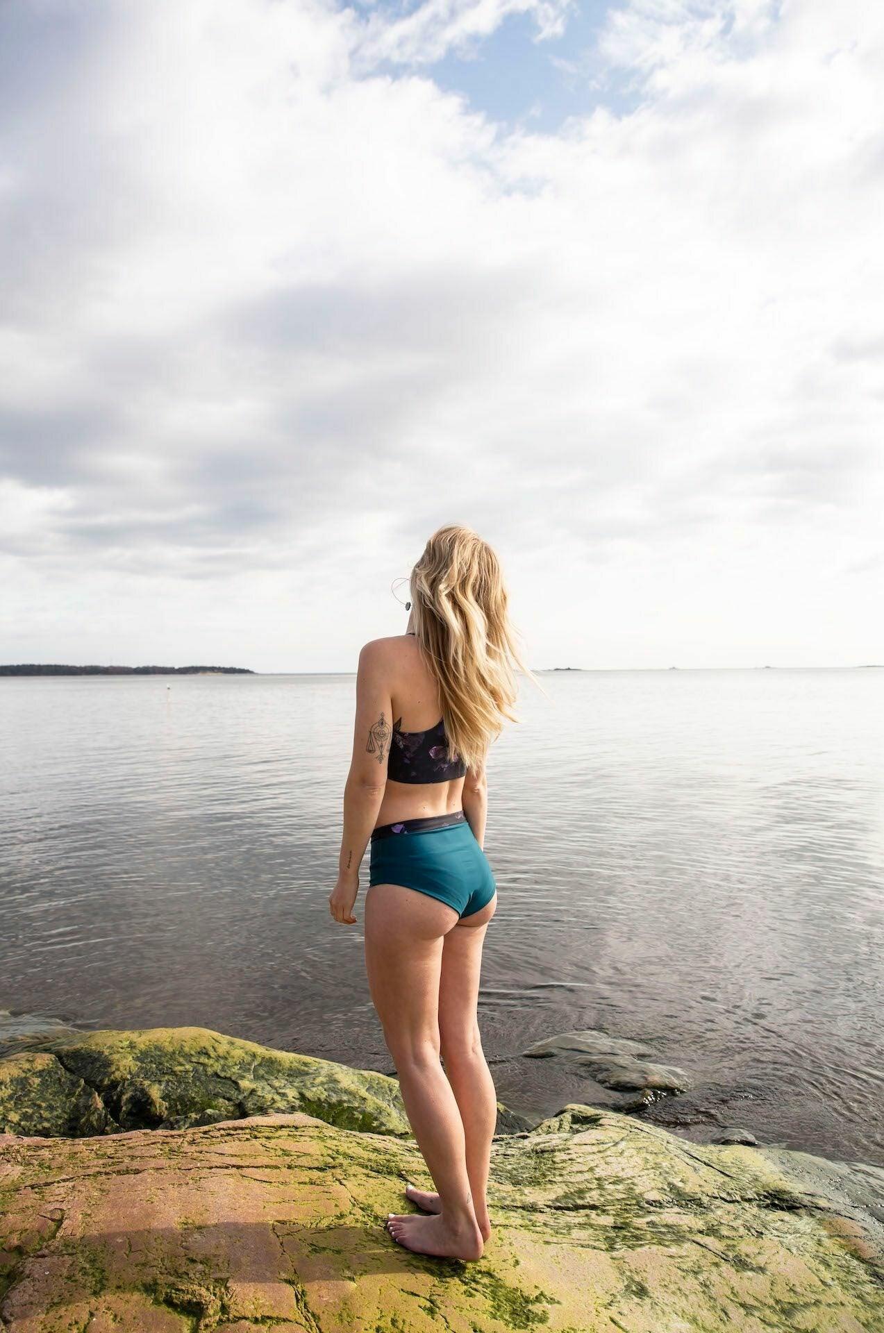 Dark Matter Reversible Bottom XS