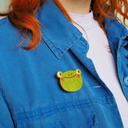 Frog Face Pin