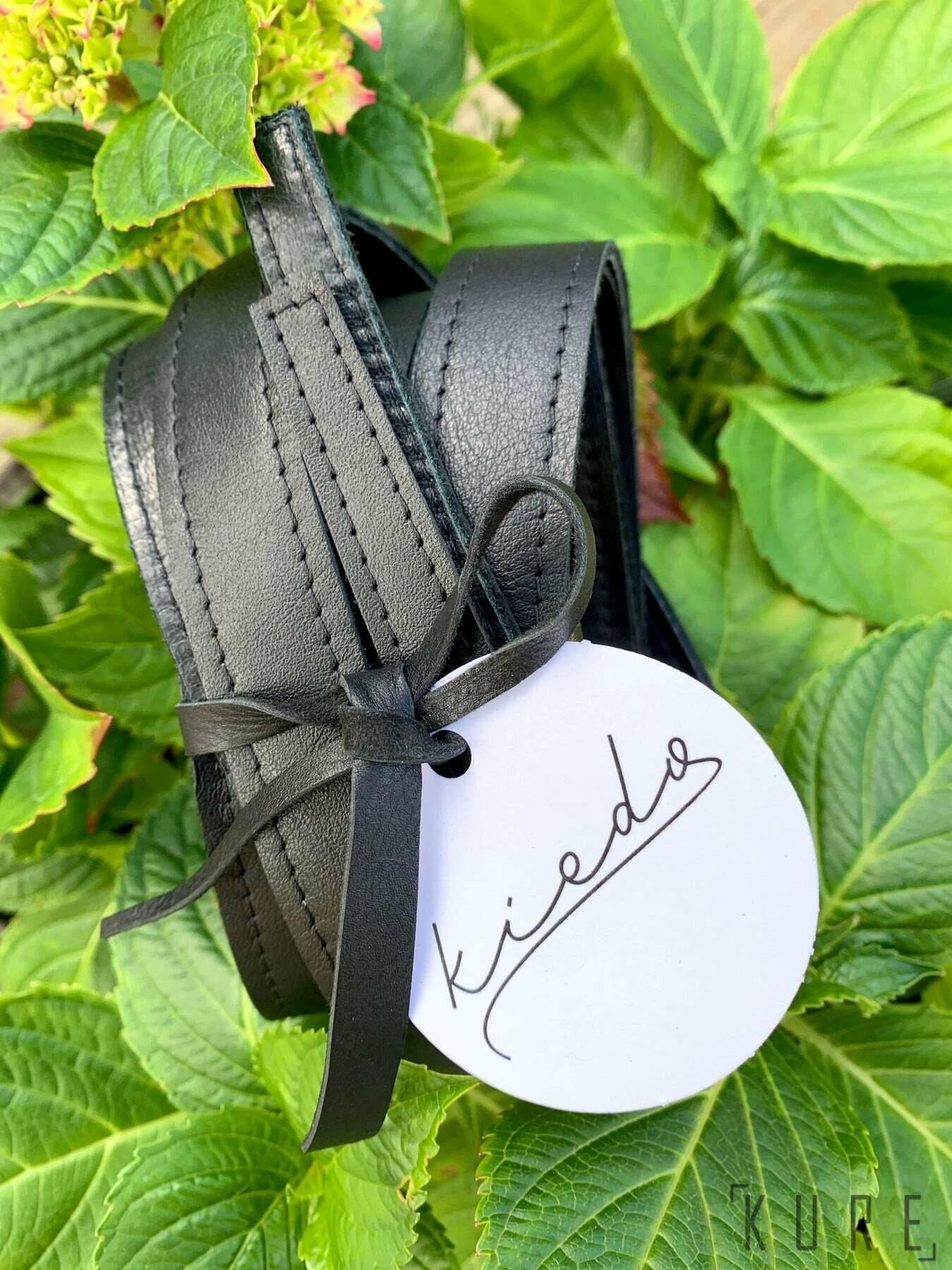 Klassikko Kietaisuvyö 240cm, Musta