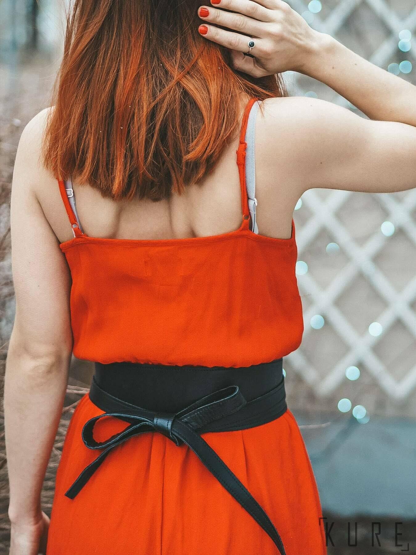 Klassikko Kietaisuvyö 240cm, Musta