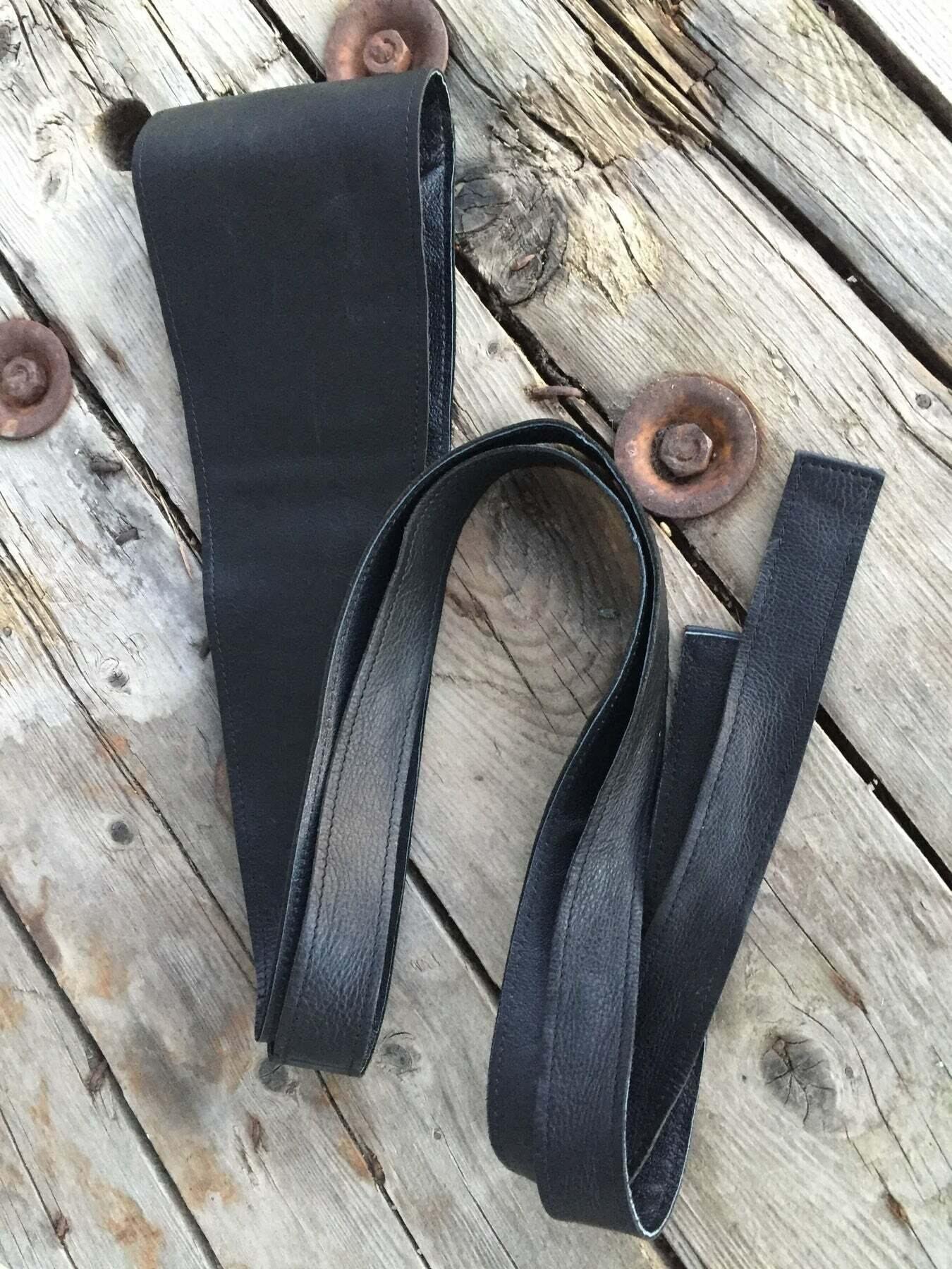 Leveä Kietaisuvyö 240cm, Musta