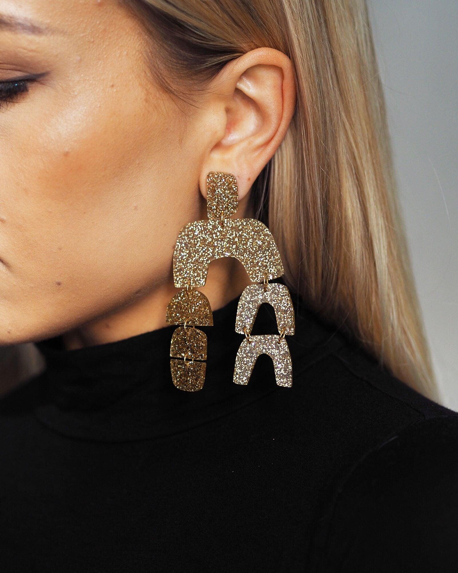 Meeri Korvakorut, Kultainen Glitter
