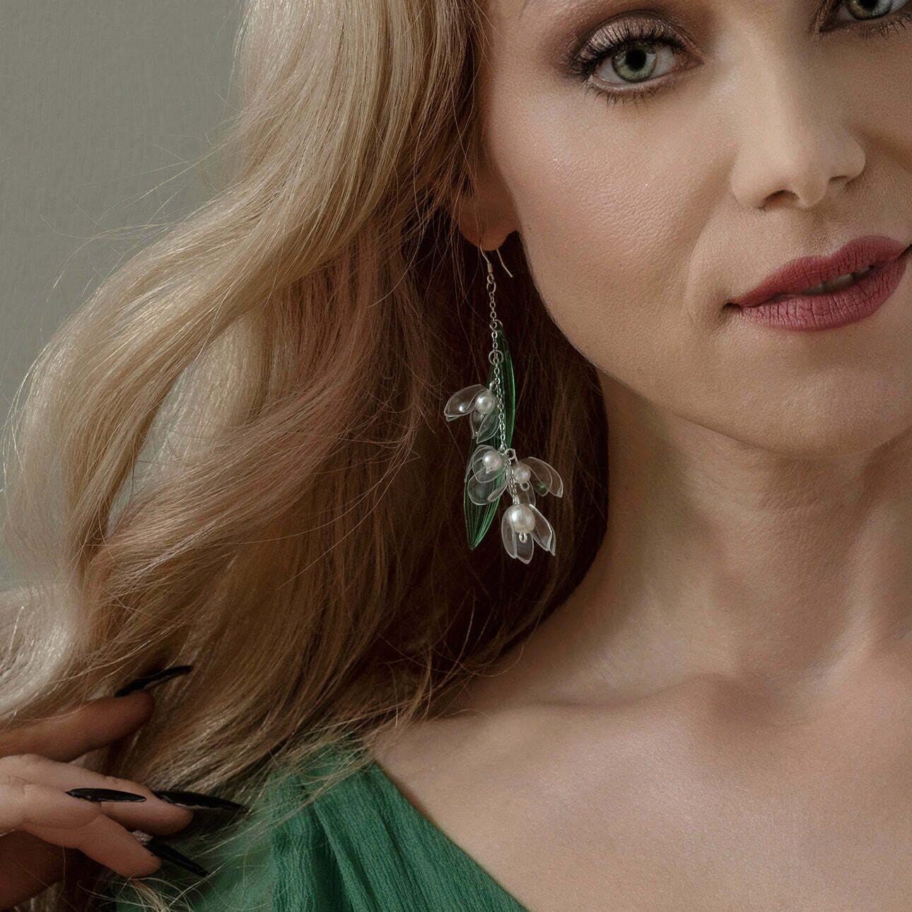 Lily Of The Valley, Mismatched Earrings