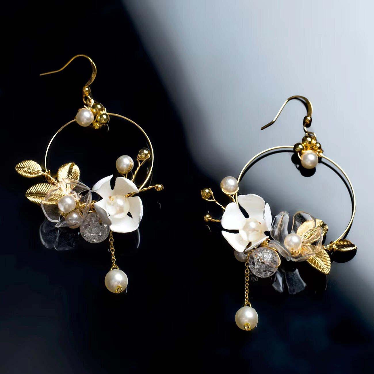 Art Nouveau Earrings - White