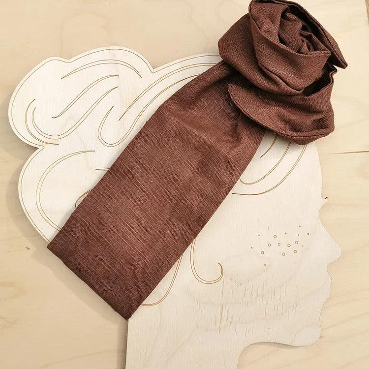 Moldable linen collar