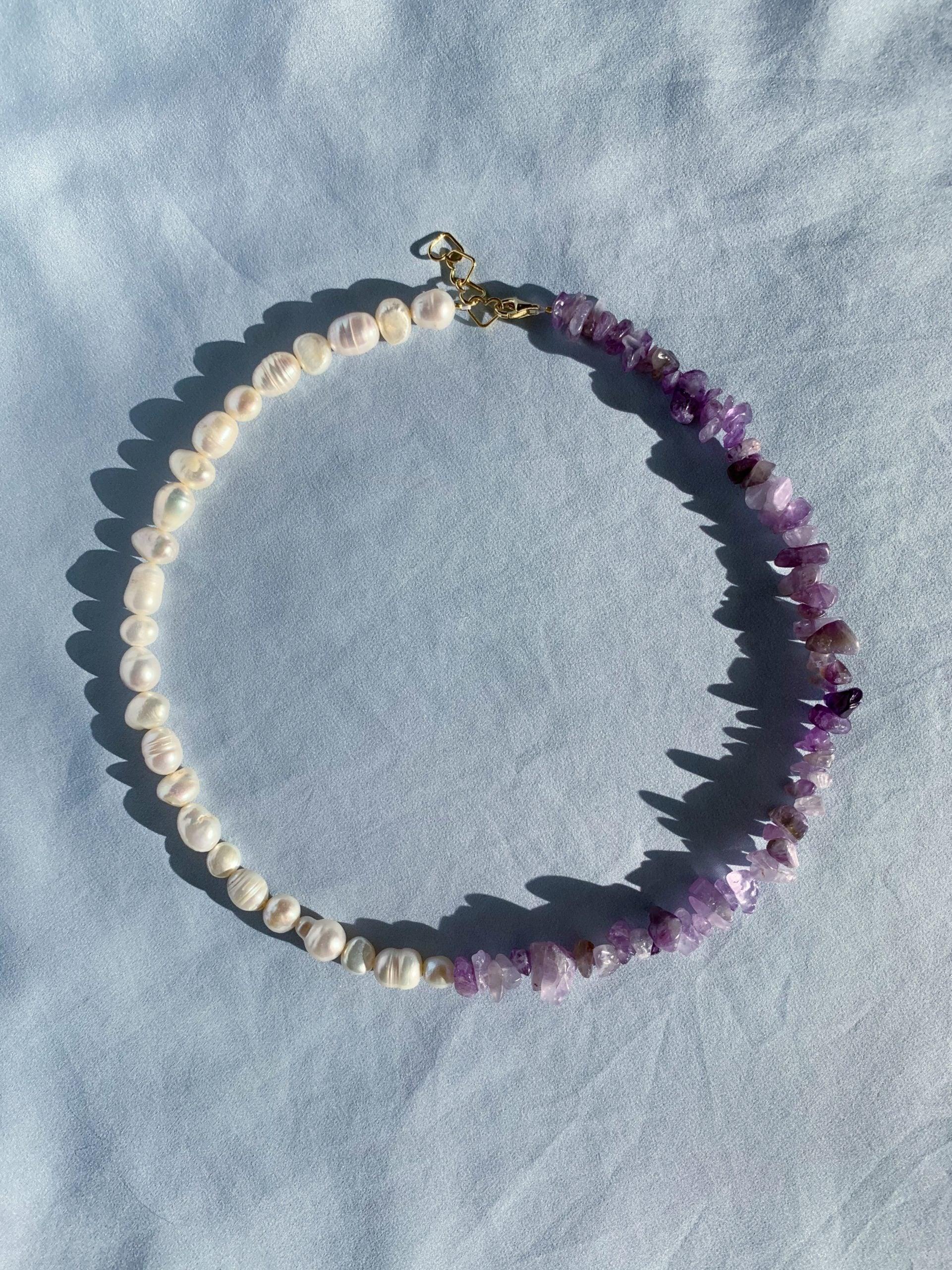 Orchid pearls Necklace