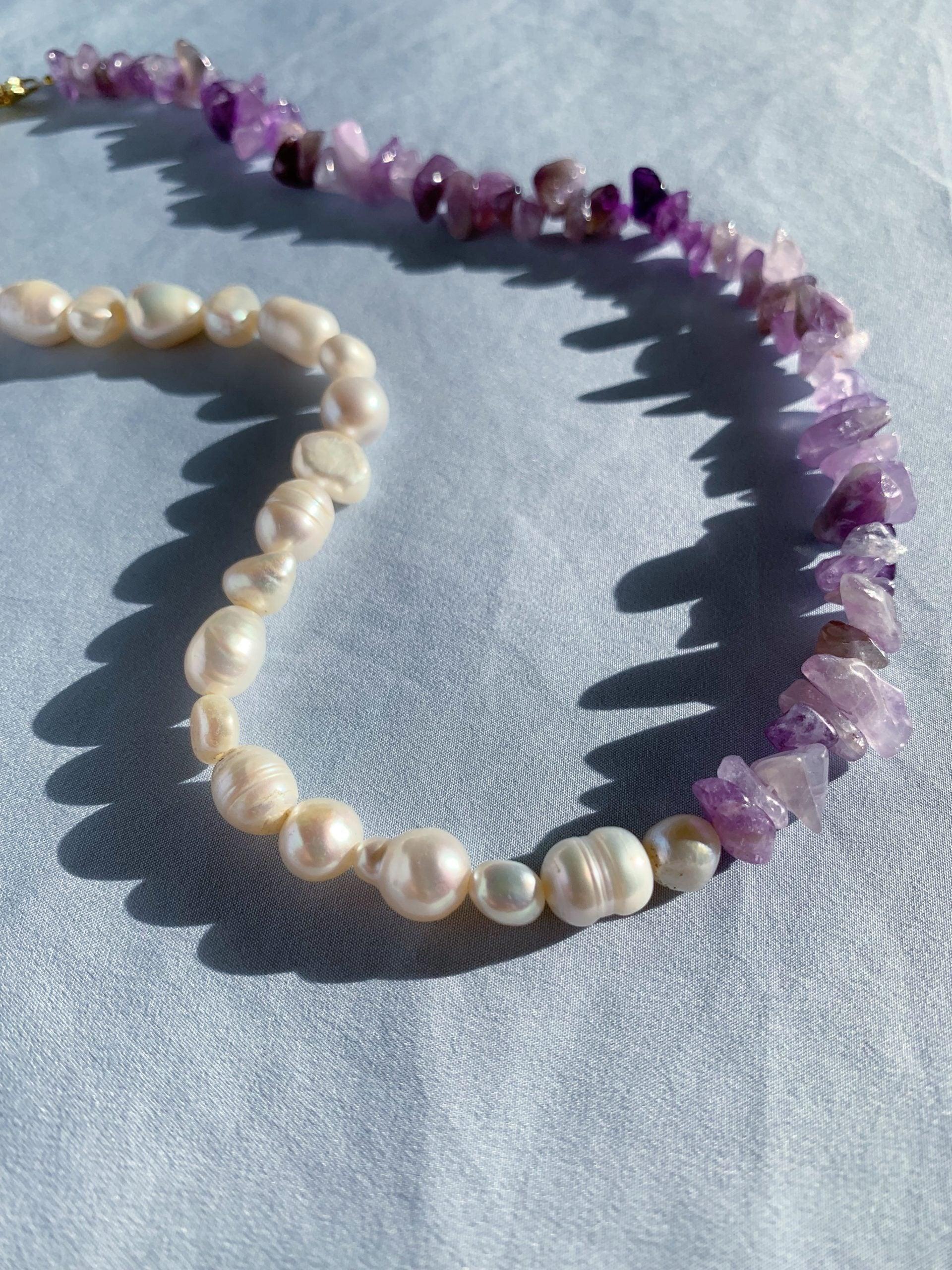 Orchid pearls Necklace