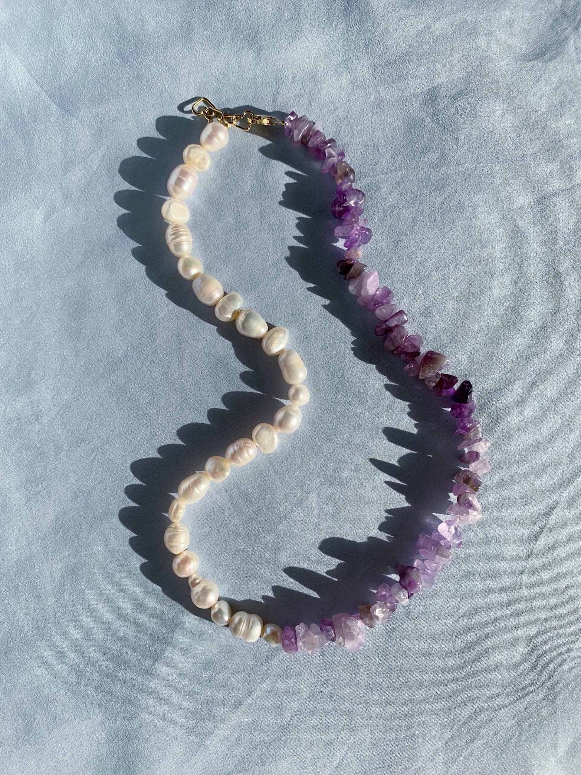 Orchid pearls Necklace