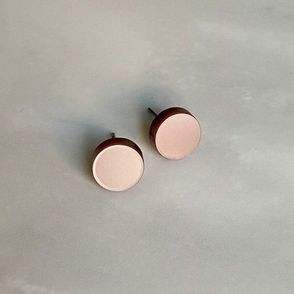 Konfetti nappikorvakorut