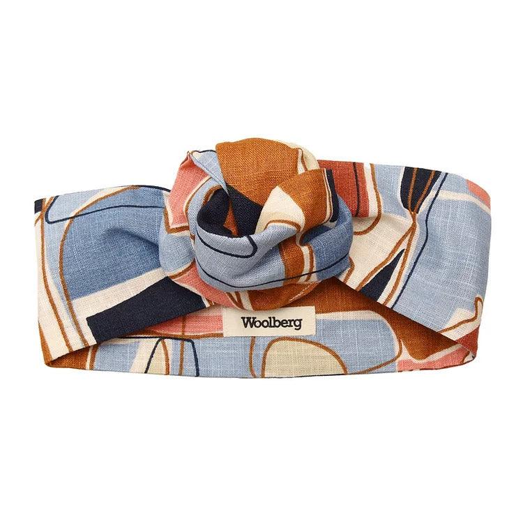 Moldable linen collar