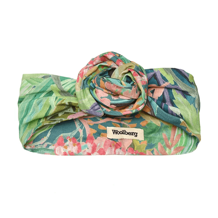 Moldable linen collar