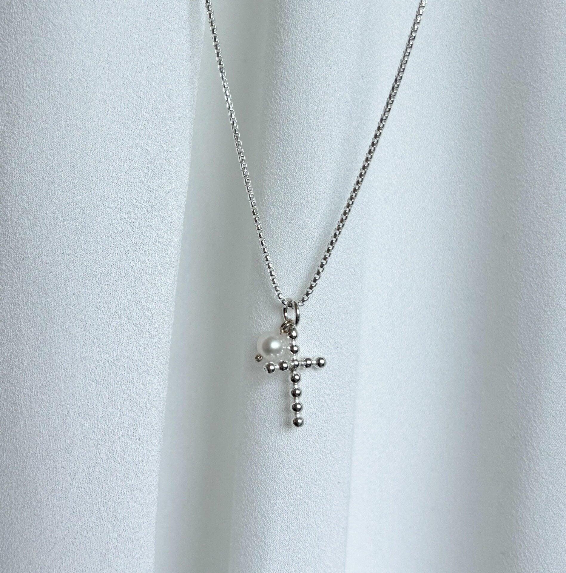 Bubbel PÄRLA Kors necklace