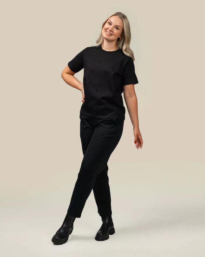 Casual T-shirt, black