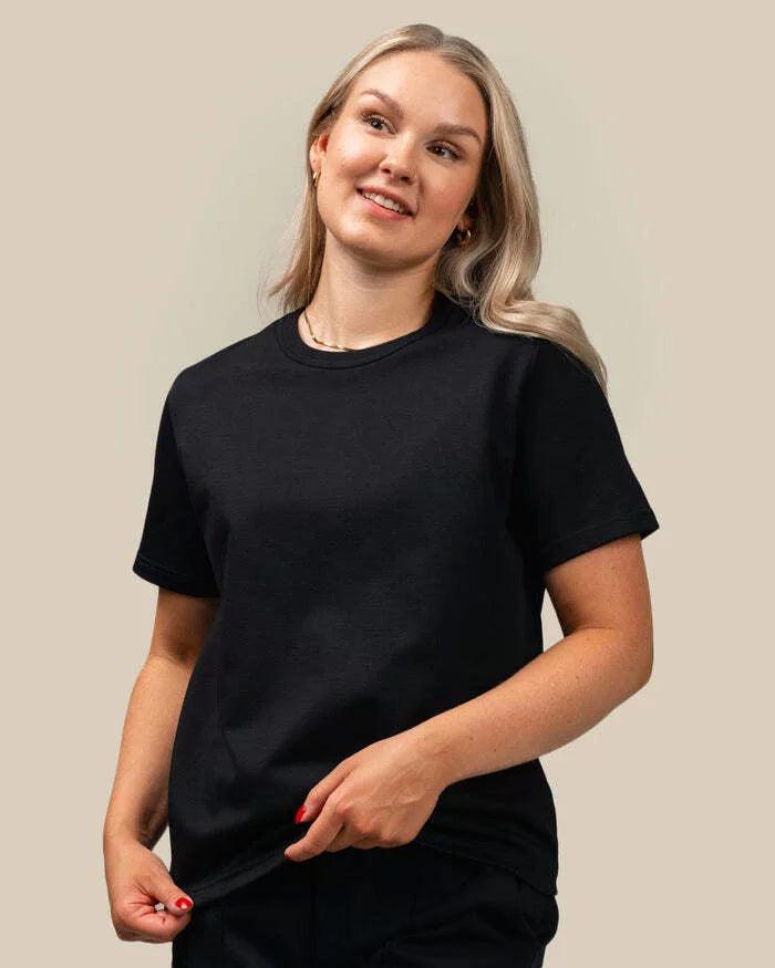 Casual T-shirt, black
