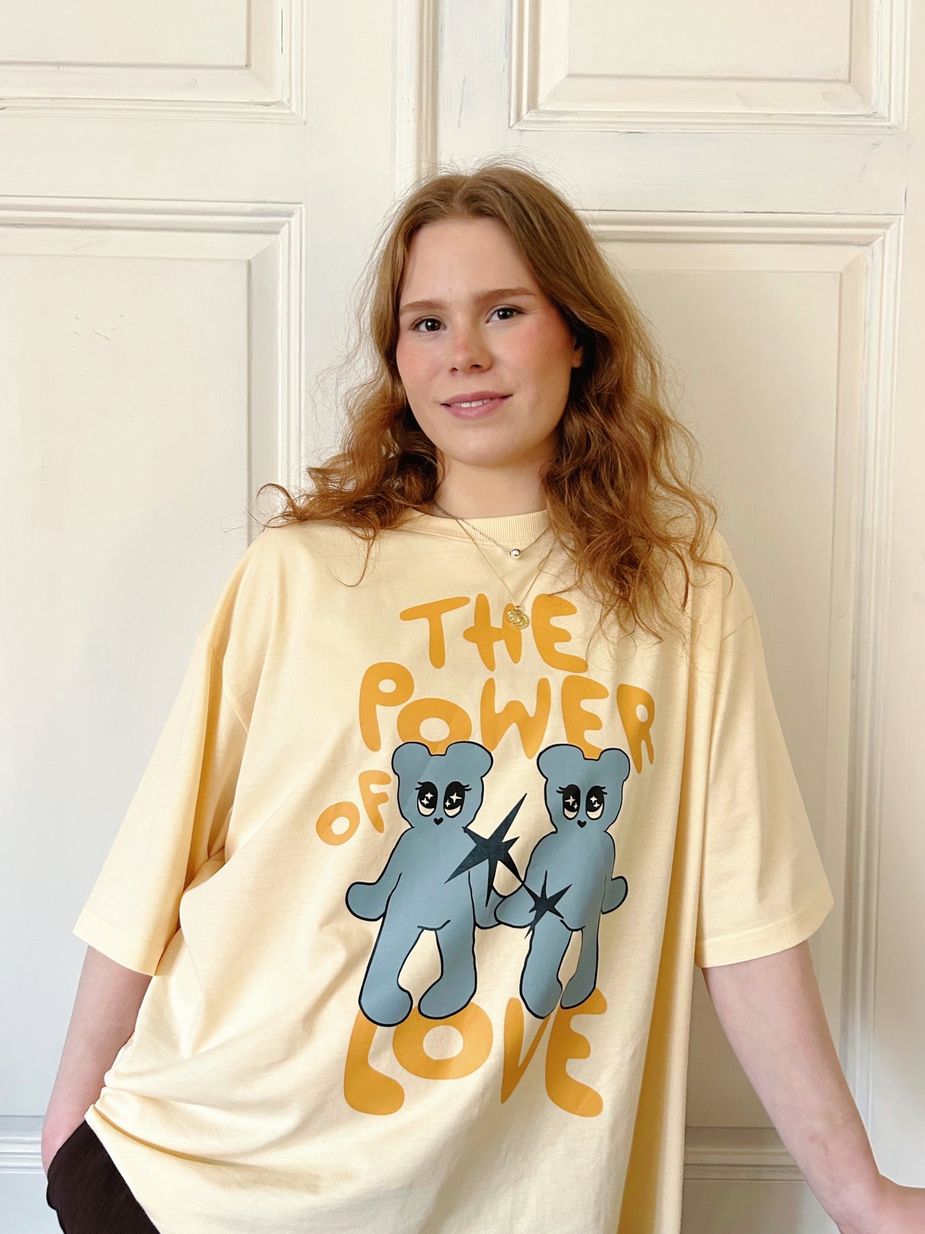 Power of Love oversize T-paita