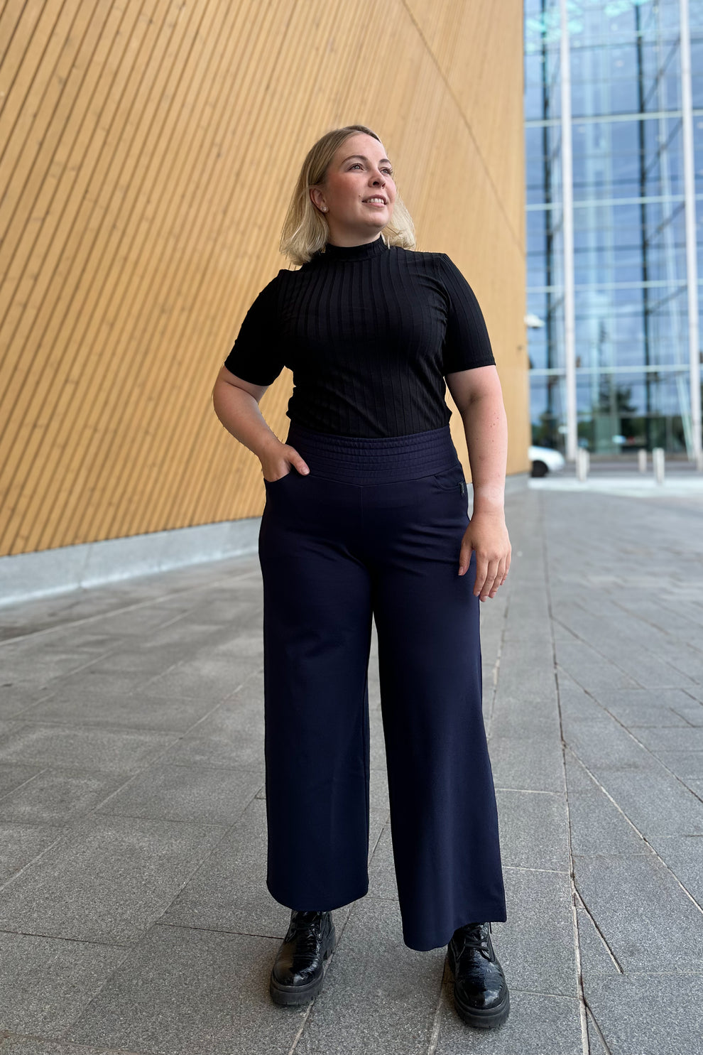 Aava Housut, Tummansininen, 7/8 lahje