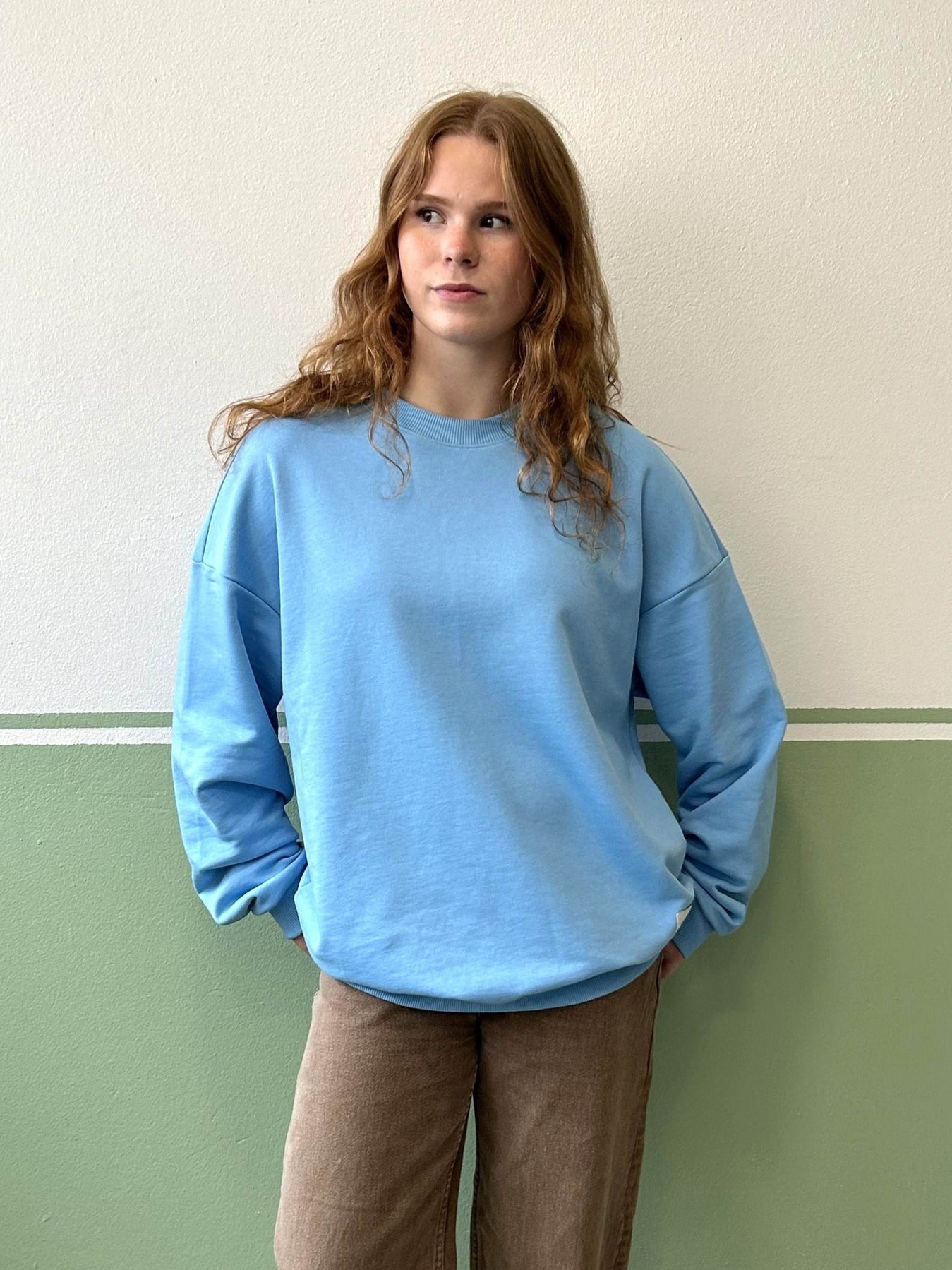 Superpower Collegepaita, Vaaleansininen