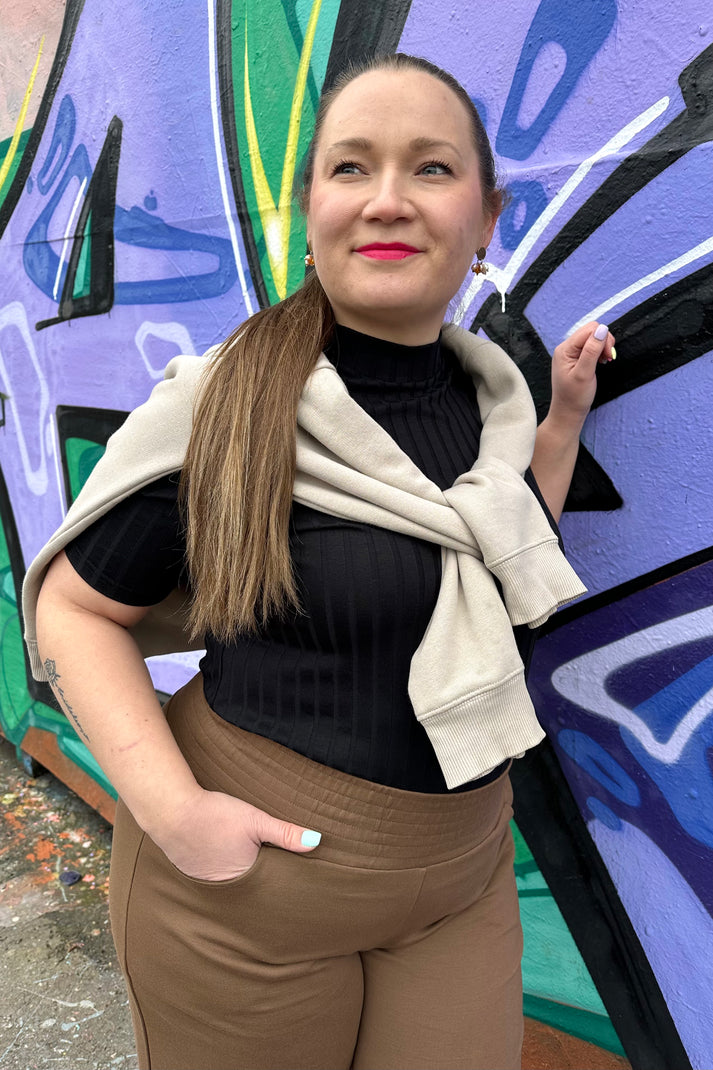 Aava Housut, Tumma Beige, 7/8 lahje
