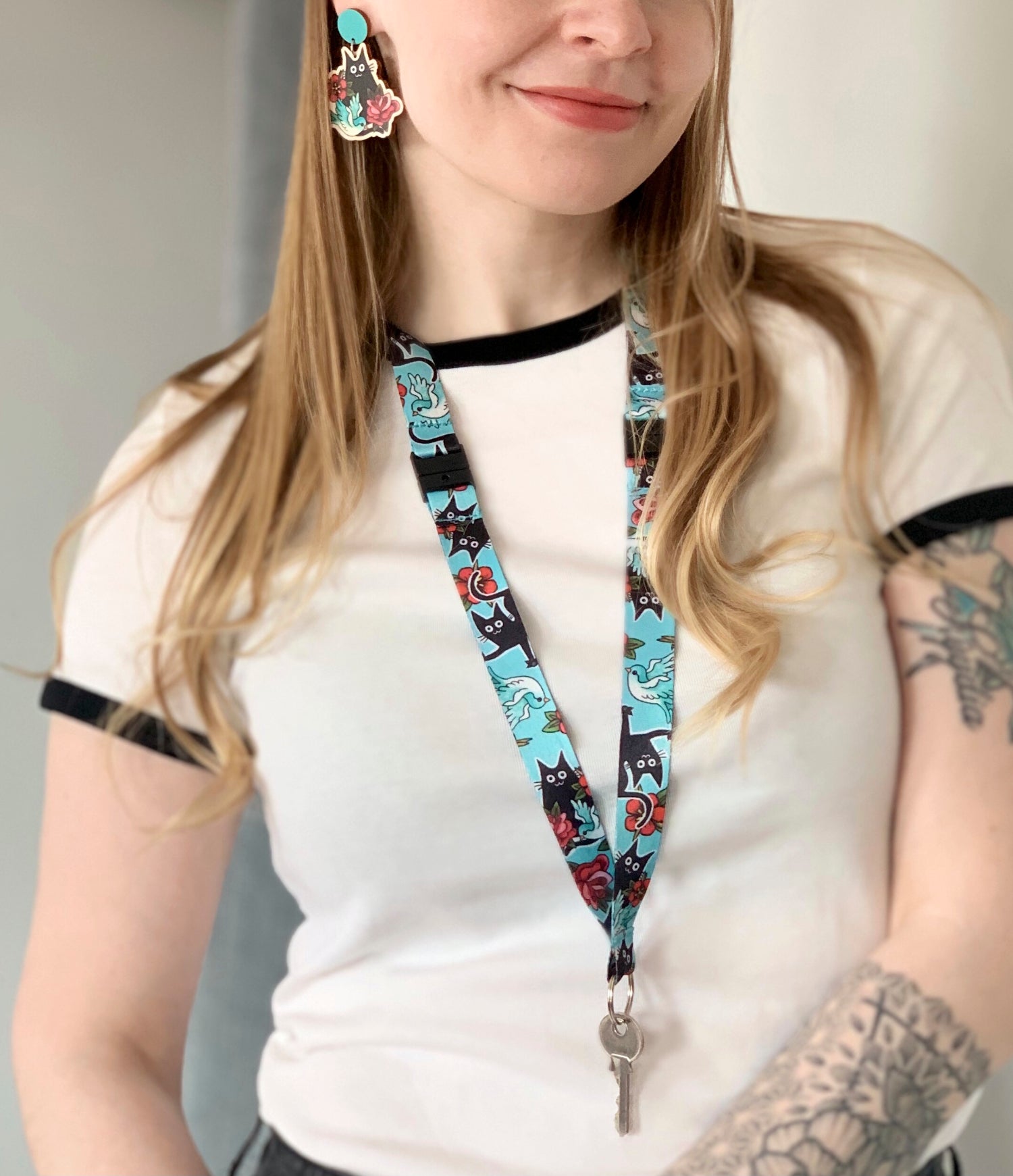 Mustakissa Avainnauha