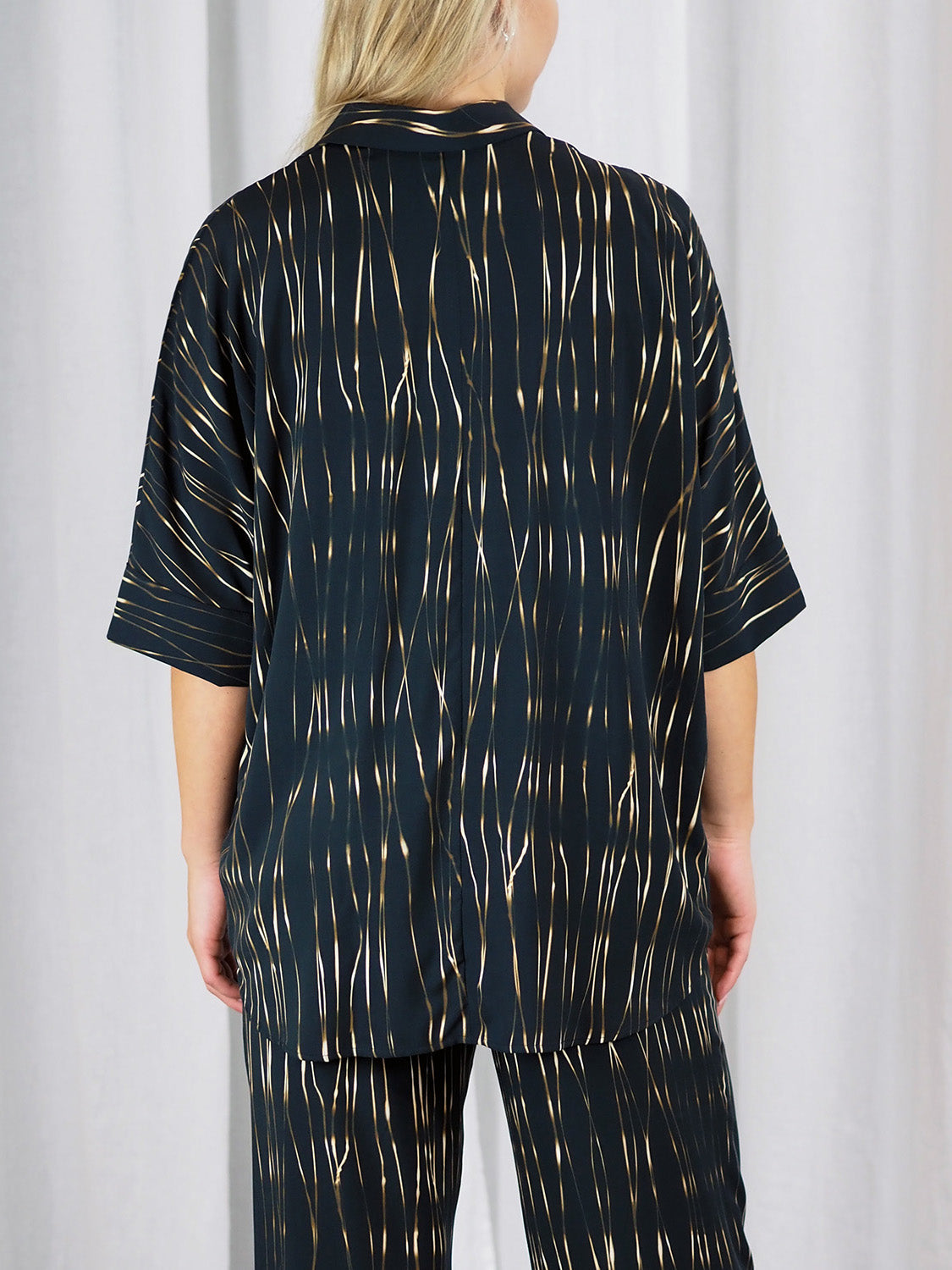 JASMIN viskoosipaita, Kultasäikeet