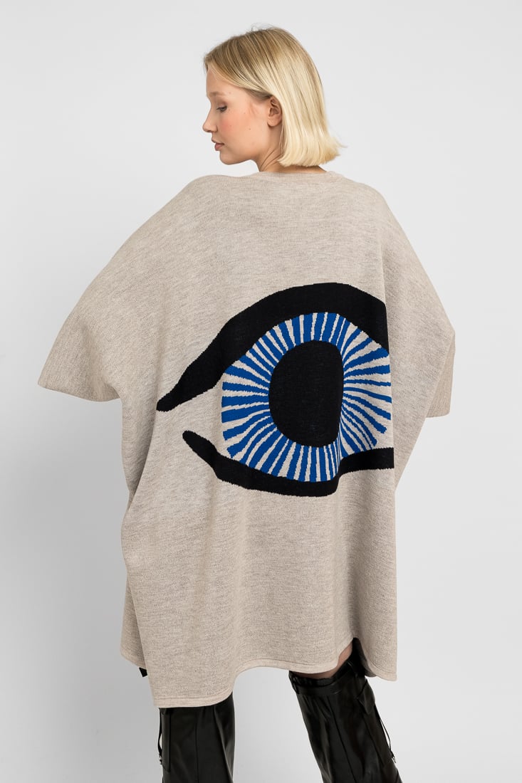 SAAGA – Äidin valvova silmä