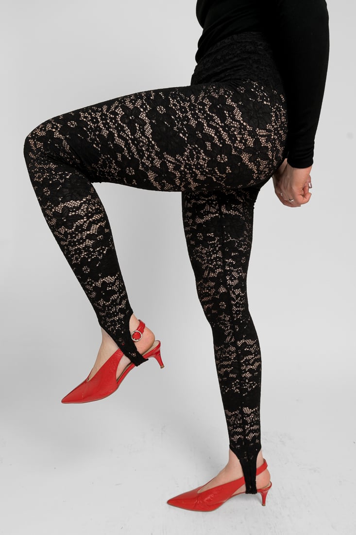 KAINO II – Pitsi, musta