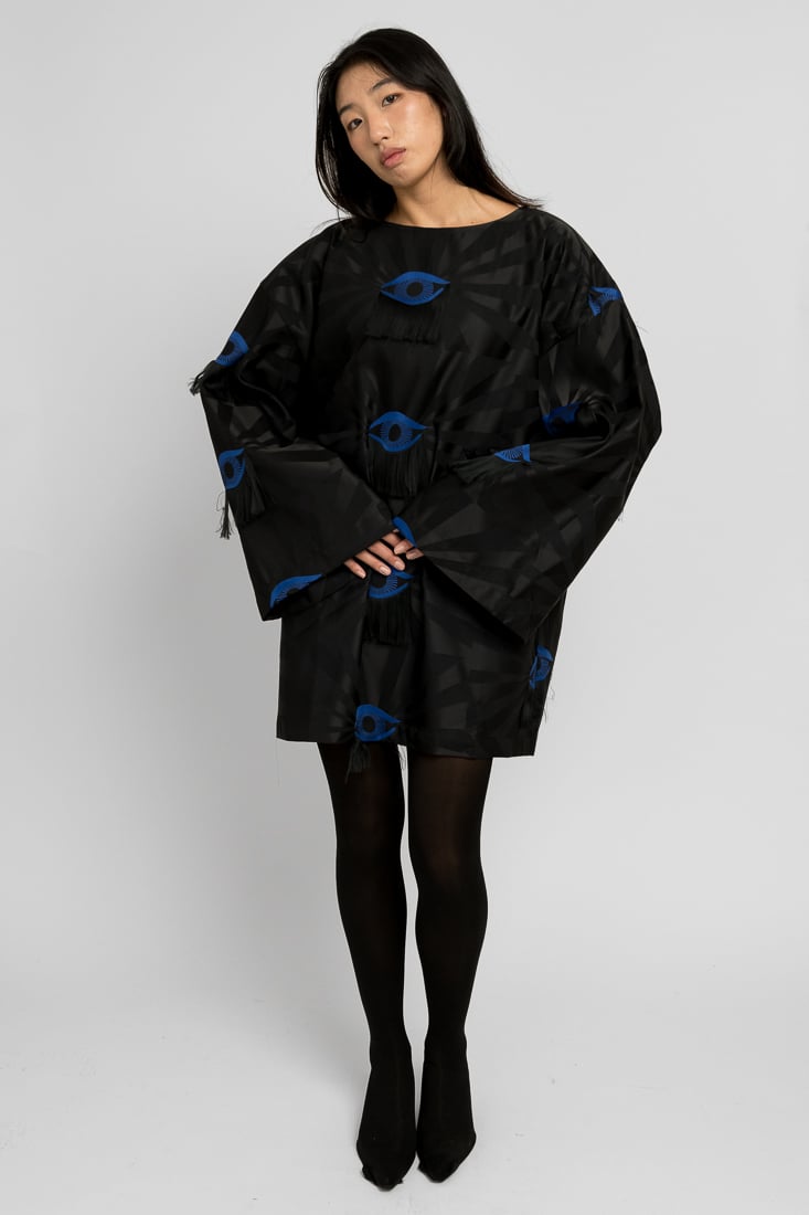 LINNEA – Äidin valvova silmä, musta