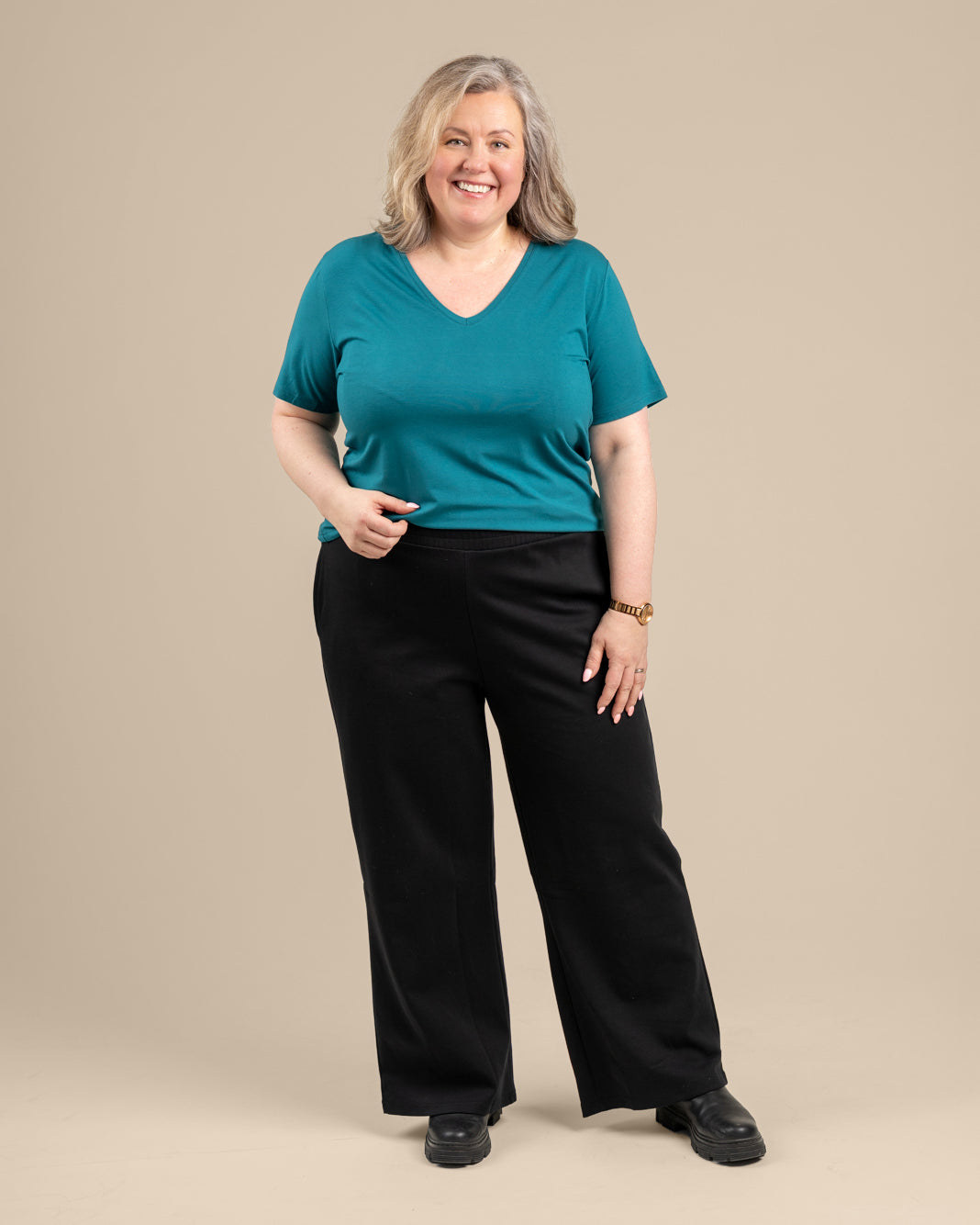 Hento T-paita, Vaalea Petrooli