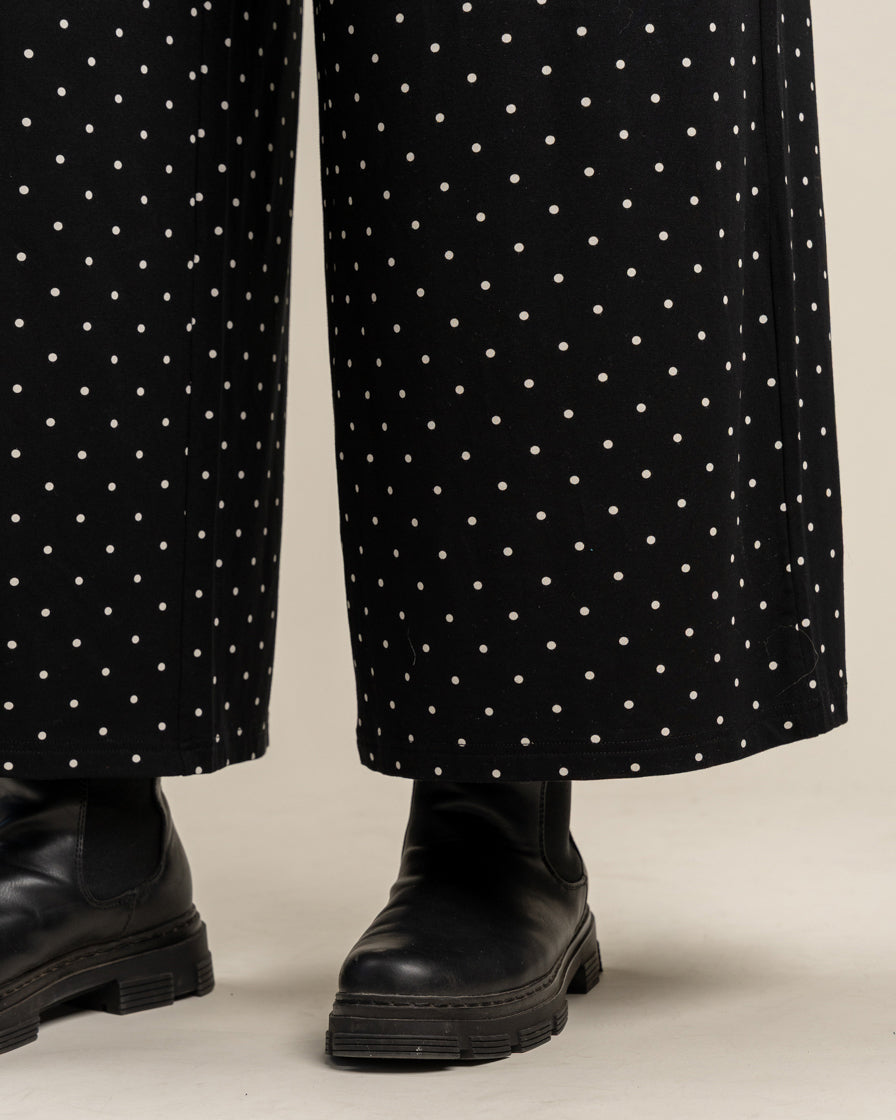 Hento Culottes, Musta Pilkku