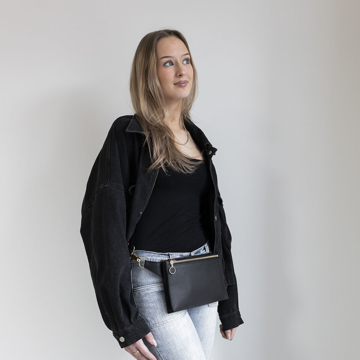 Hippa Laukku, Musta Kulta