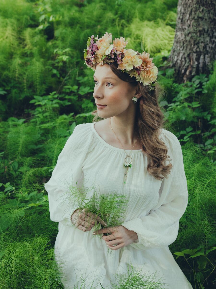 Metsätähti-nappikorvakorut