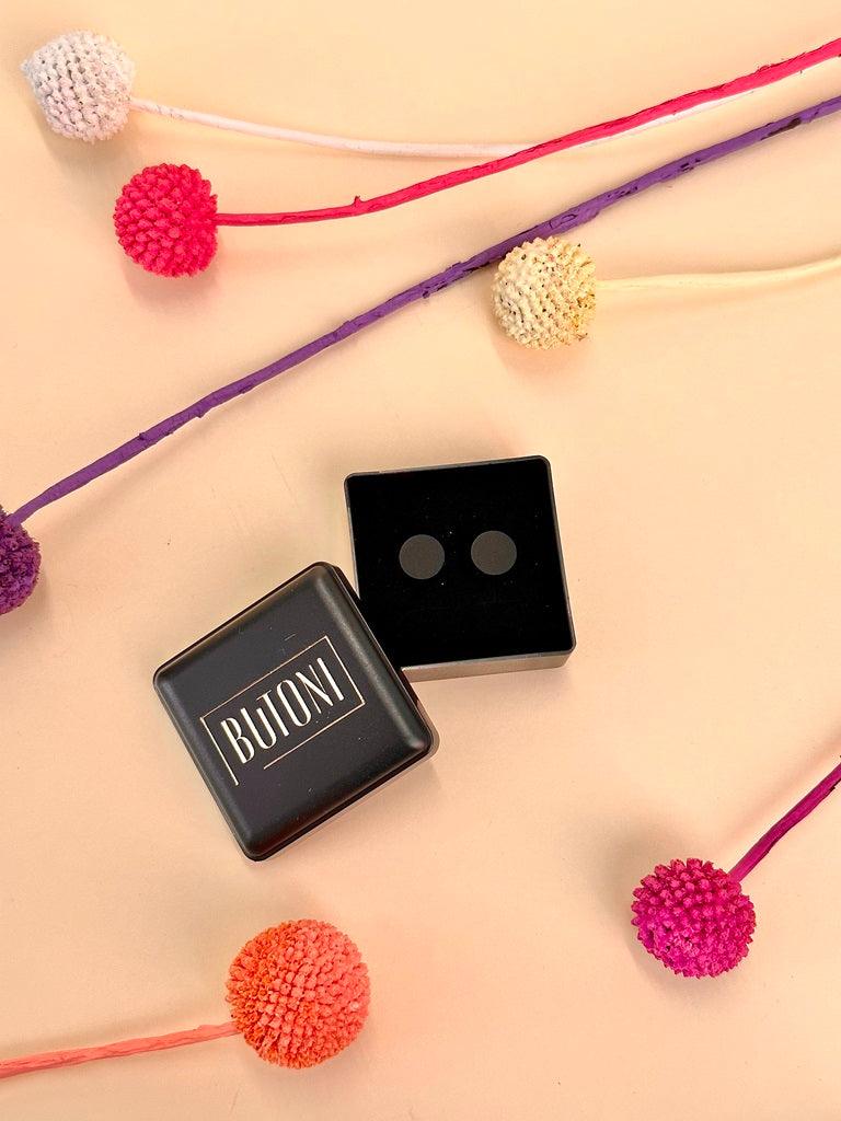 Konfetti nappikorvakorut