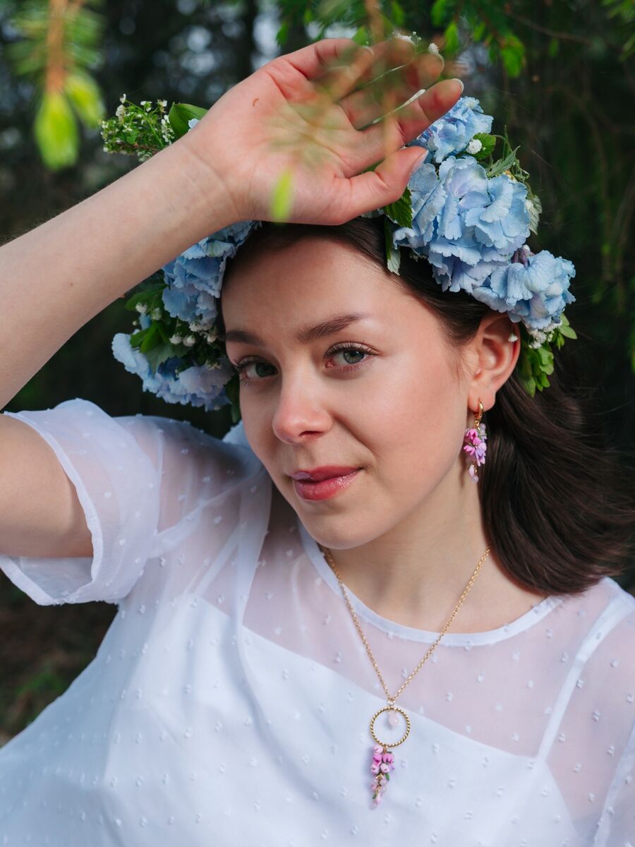 Kanervan kuiskaus -korvakorut - huggie