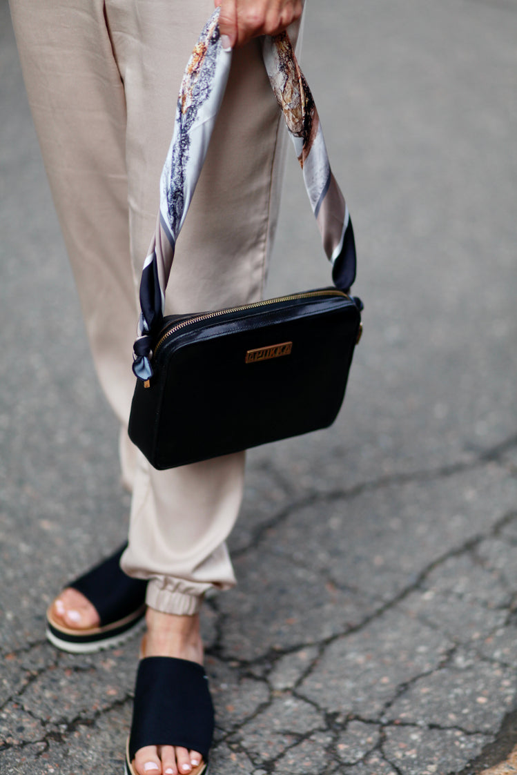 Lumoan X SariIrene Art - Huivi, Believe In the Future