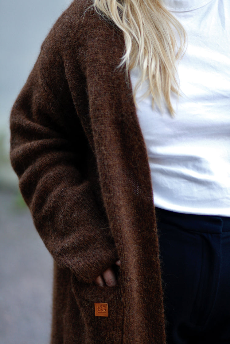 Kuiskaus - villatakki, gognac brown