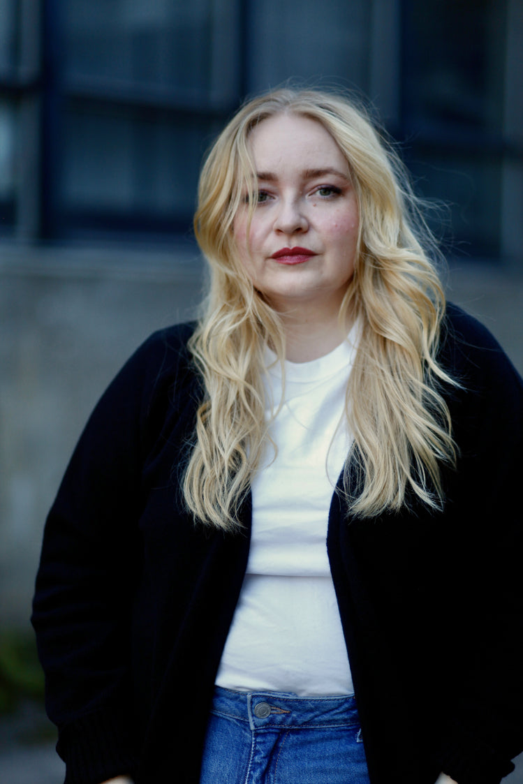 Kajastus -Villatakki, Deep Black