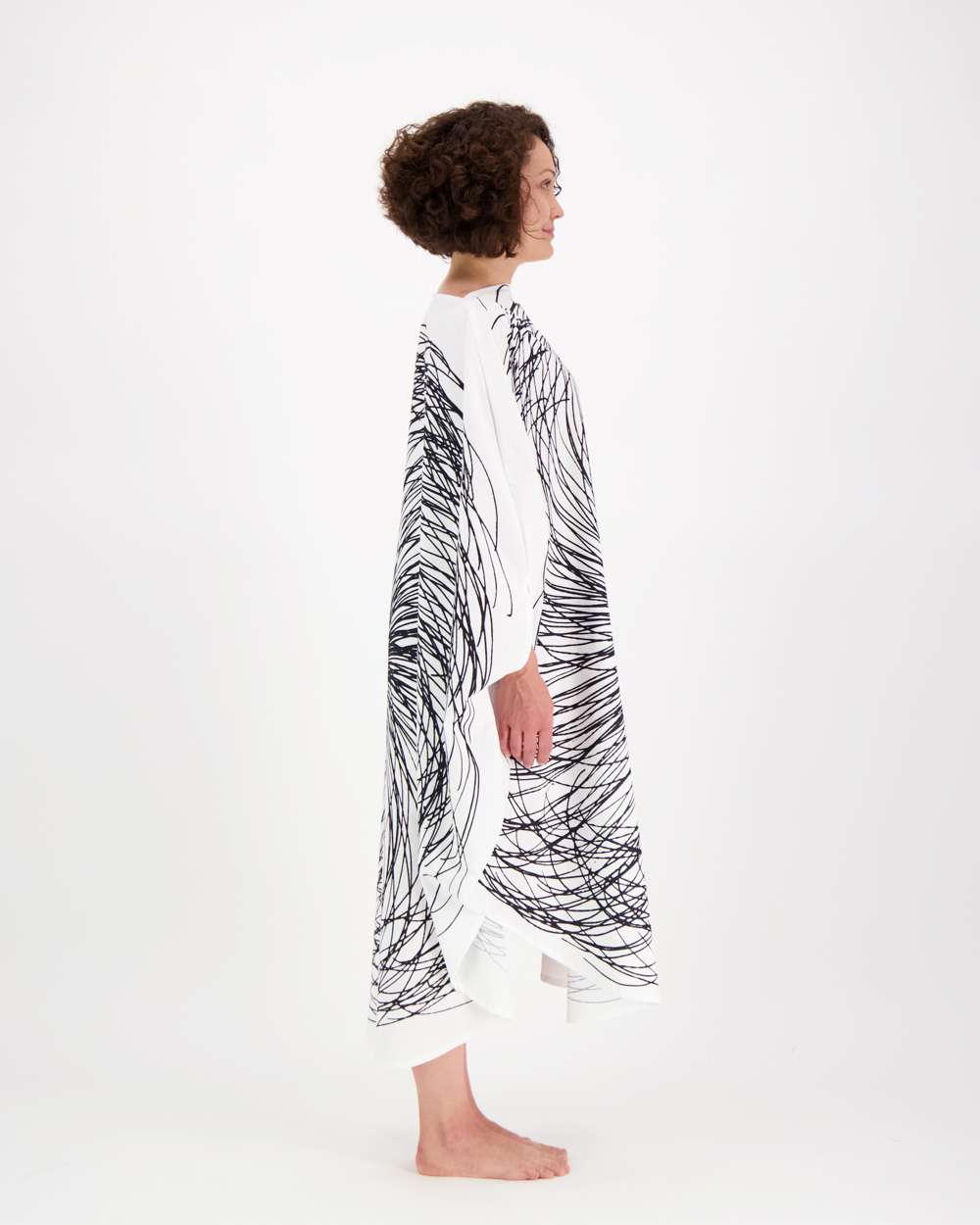 Myllynkivi Dress, Swirly White-Black