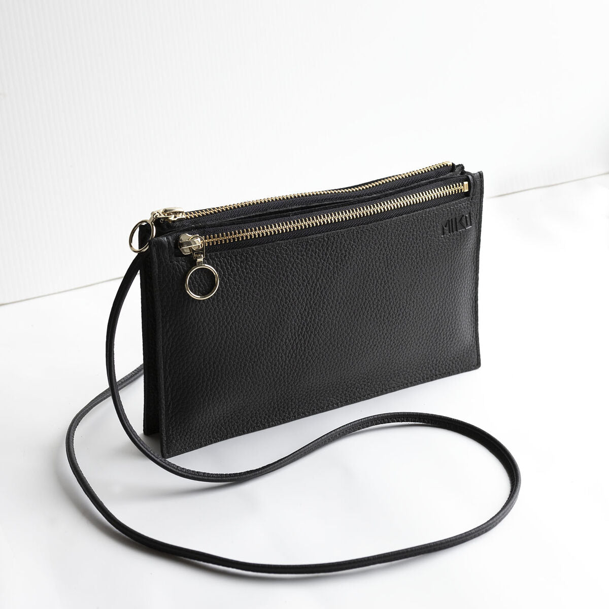 Piilo Bag, Black with Gold Chain