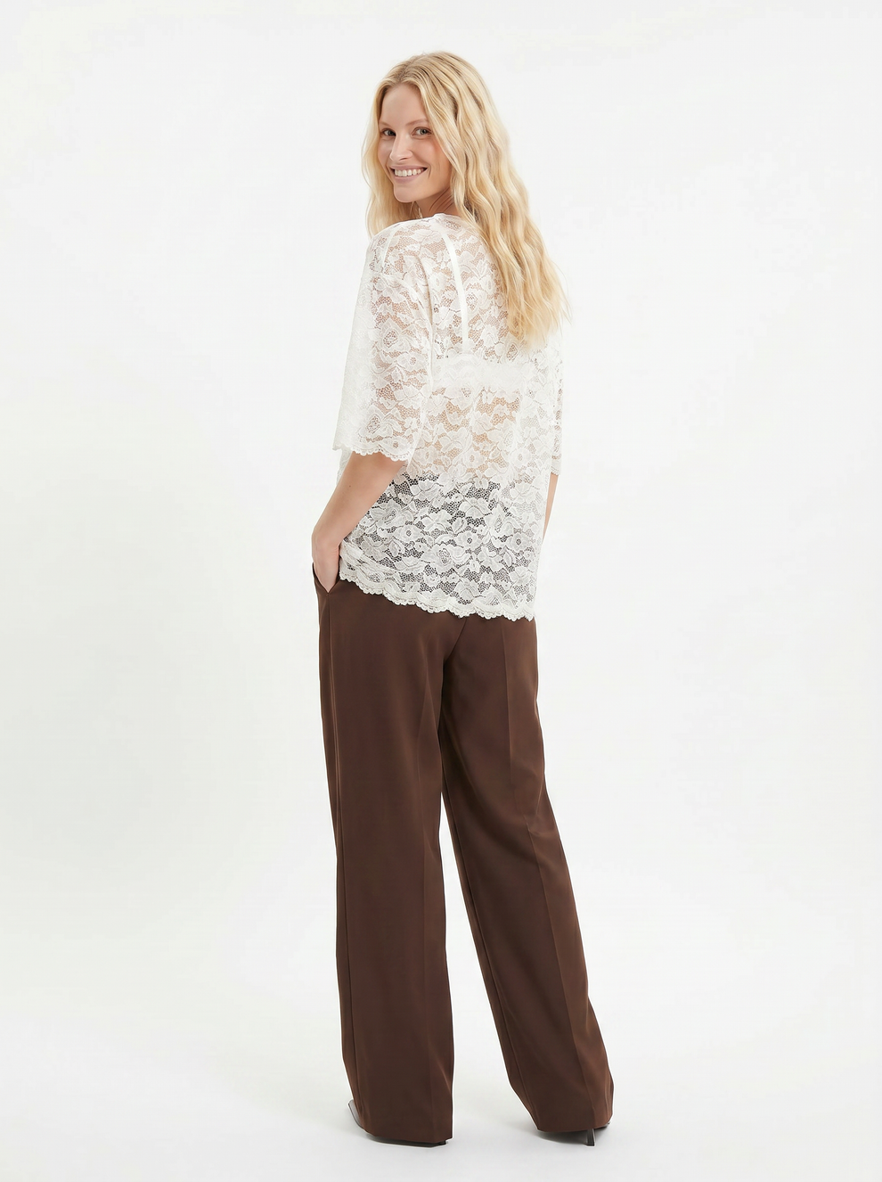 Relaxed Lace T-shirt, Soft Hug